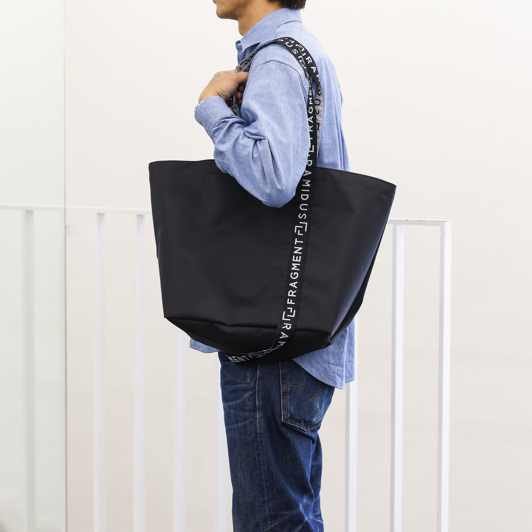 RAMIDUS SQUARE TOTE BAG (M)