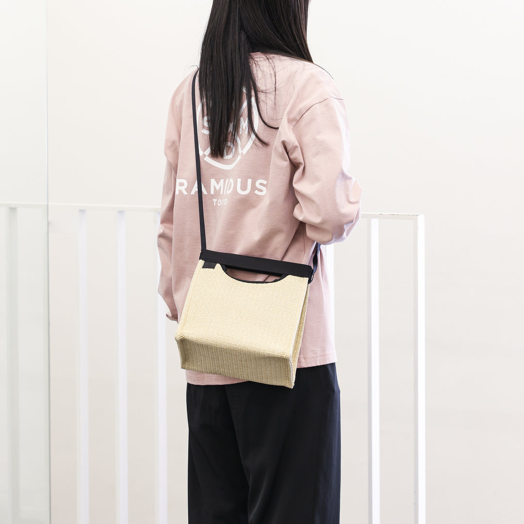 BOX TOTE BAG