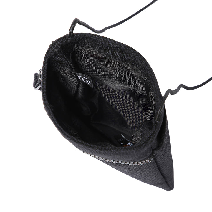 NECK POUCH