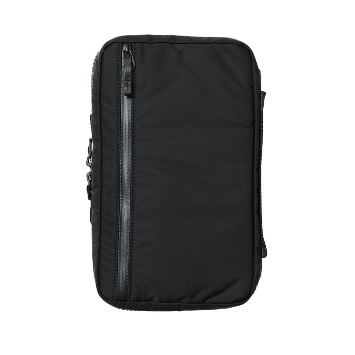 TRAVEL ORGANIZER