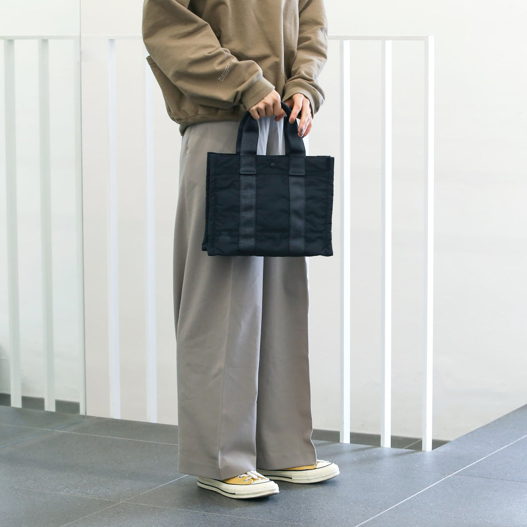TOTE BAG (S)